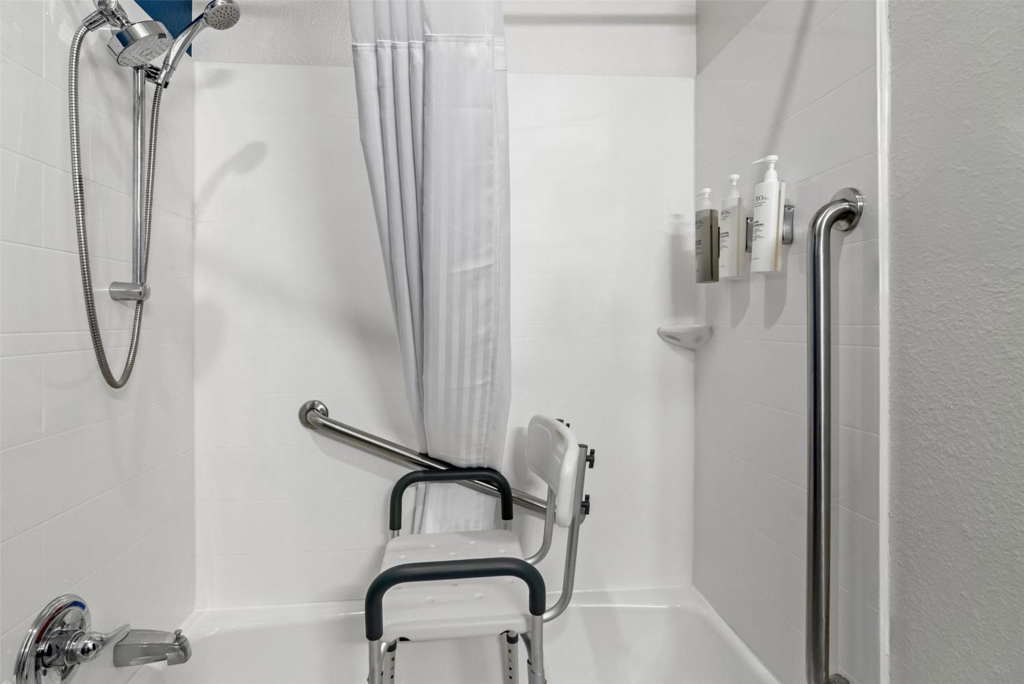 Inn & Suites Merrillville Esterno foto