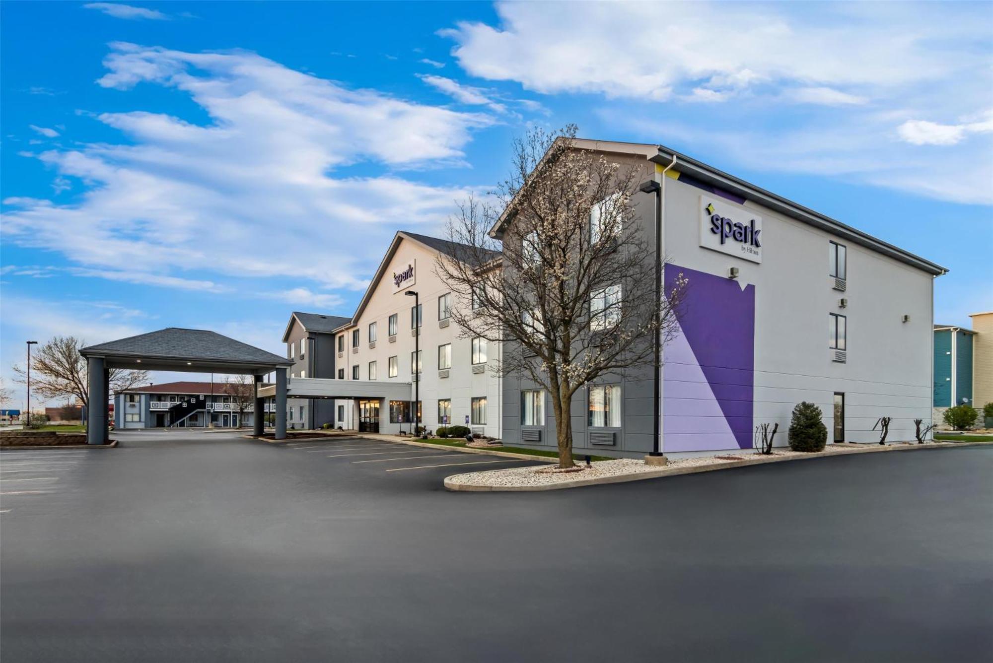 Inn & Suites Merrillville Esterno foto